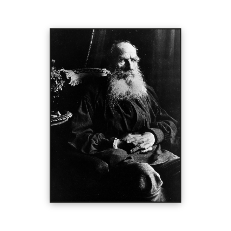 Лев Толстой (1910 г.)
